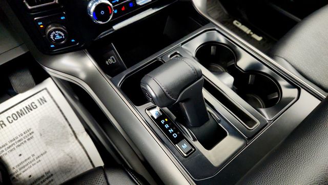 2025 Ford F-150 LARIAT 4WD SuperCrew 5.5' Box w/ 501A, PowerBoost & Blk Appr Pkg - 23026814 - 15
