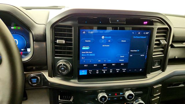 2025 Ford F-150 LARIAT 4WD SuperCrew 5.5' Box w/ 501A, PowerBoost & Blk Appr Pkg - 23026814 - 16