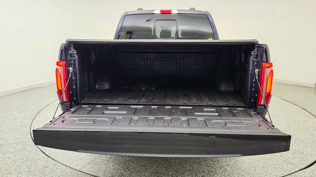 2025 Ford F-150 LARIAT 4WD SuperCrew 5.5' Box w/ 501A, PowerBoost & Blk Appr Pkg - 23026814 - 20