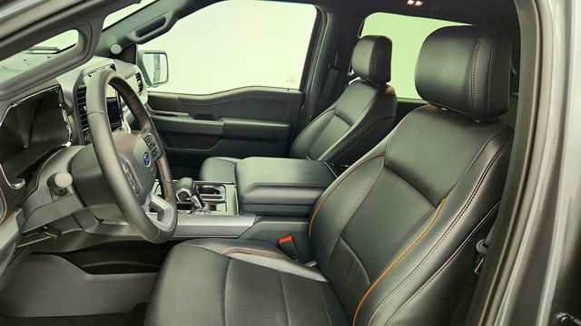 2025 Ford F-150 LARIAT 4WD SuperCrew 5.5' Box w/ 5.0L V8 Engine - 23017627 - 19