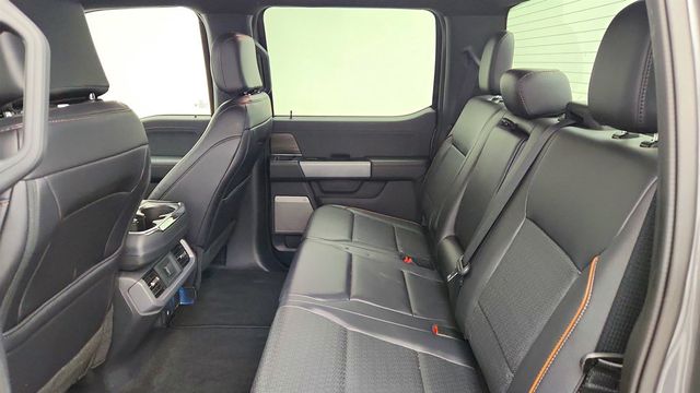 2025 Ford F-150 LARIAT 4WD SuperCrew 5.5' Box w/ 5.0L V8 Engine - 23017627 - 20