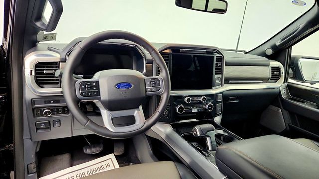 2025 Ford F-150 LARIAT 4WD SuperCrew 5.5' Box w/ Group 501A & Tow/Haul Package - 23017527 - 11