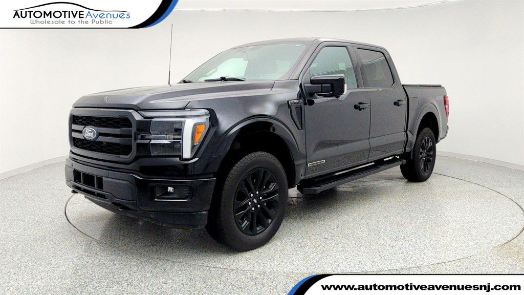 2025 Ford F-150 LARIAT 4WD SuperCrew 5.5' Box with Equipment 501A and PowerBoost - 22960724 | Video 1