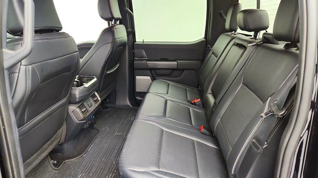 2025 Ford F-150 LARIAT 4WD SuperCrew 5.5' Box with Equipment 501A and PowerBoost - 22960724 - 18