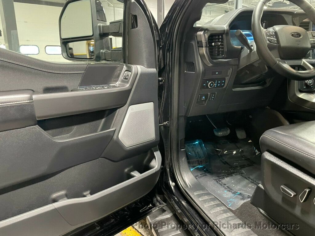 2025 Ford F-150 LARIAT 4WD SuperCrew 6.5' Box - 22962885 - 9