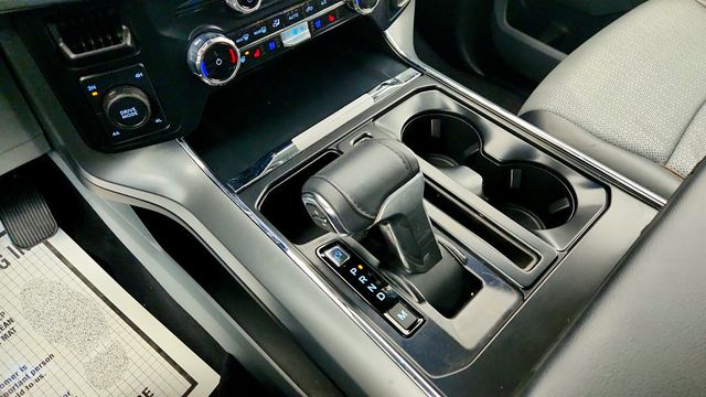 2025 Ford F-150 LARIAT 4WD SuperCrew 6.5' Box w/ Equip 502A, Hard Tonneau Cover - 23005730 - 15