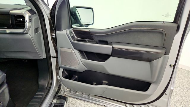 2025 Ford F-150 LARIAT 4WD SuperCrew 6.5' Box w/ Equip 502A, Hard Tonneau Cover - 23005730 - 25