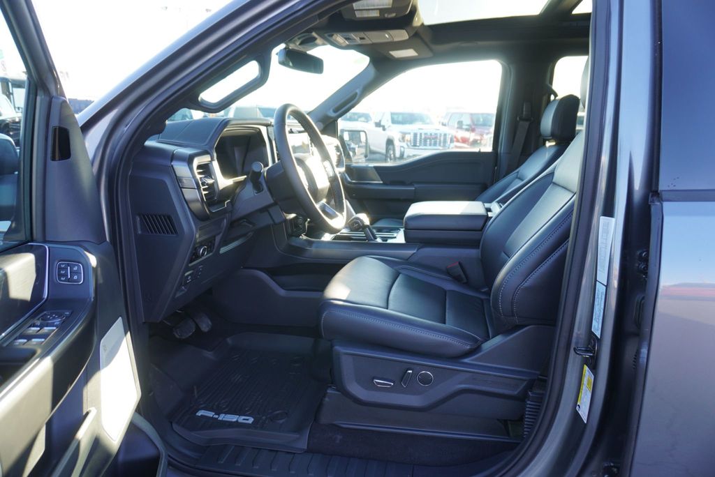 2025 Ford F-150 LARIAT SPORT - 22981023 - 23