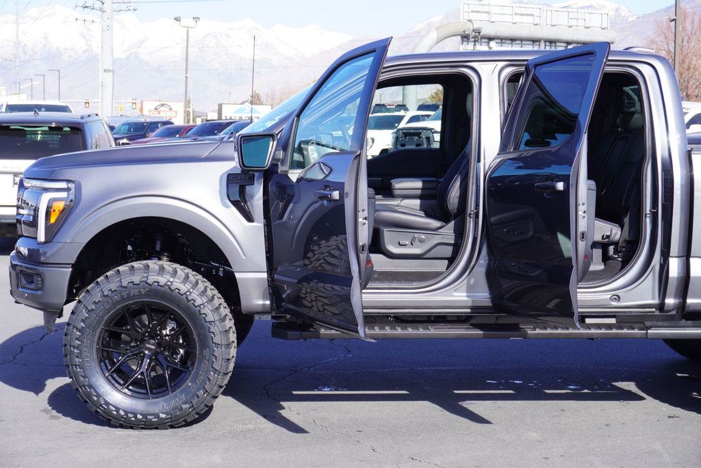 2025 Ford F-150 LARIAT SPORT - 22981023 - 25