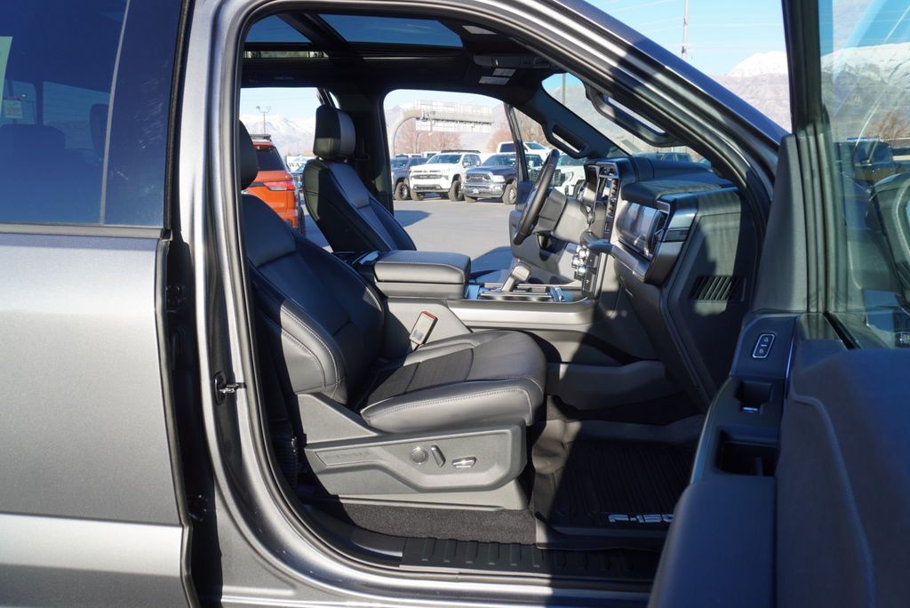 2025 Ford F-150 LARIAT SPORT - 22981023 - 26