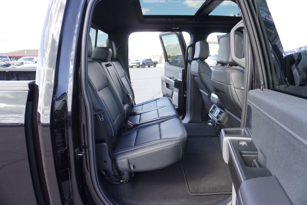 2025 Ford F-150 LARIAT SPORT - 23024263 - 23