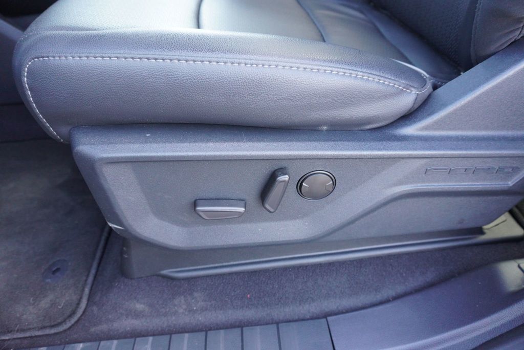 2025 Ford F-150 LARIAT SPORT - 23024263 - 25