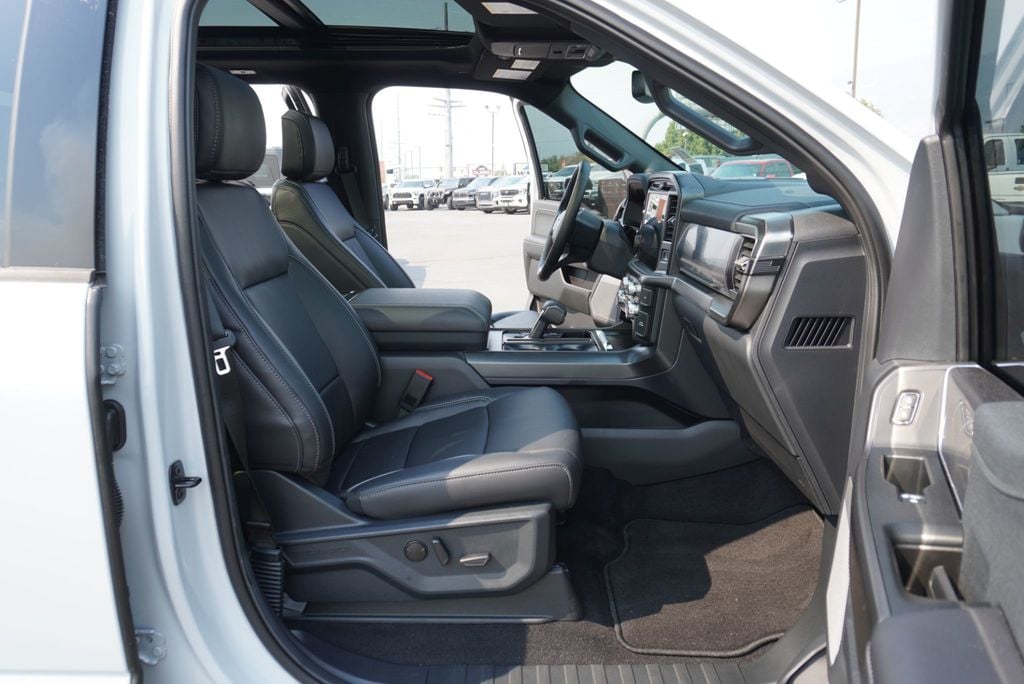2025 Ford F-150 LARIAT SPORT - 23046566 - 21