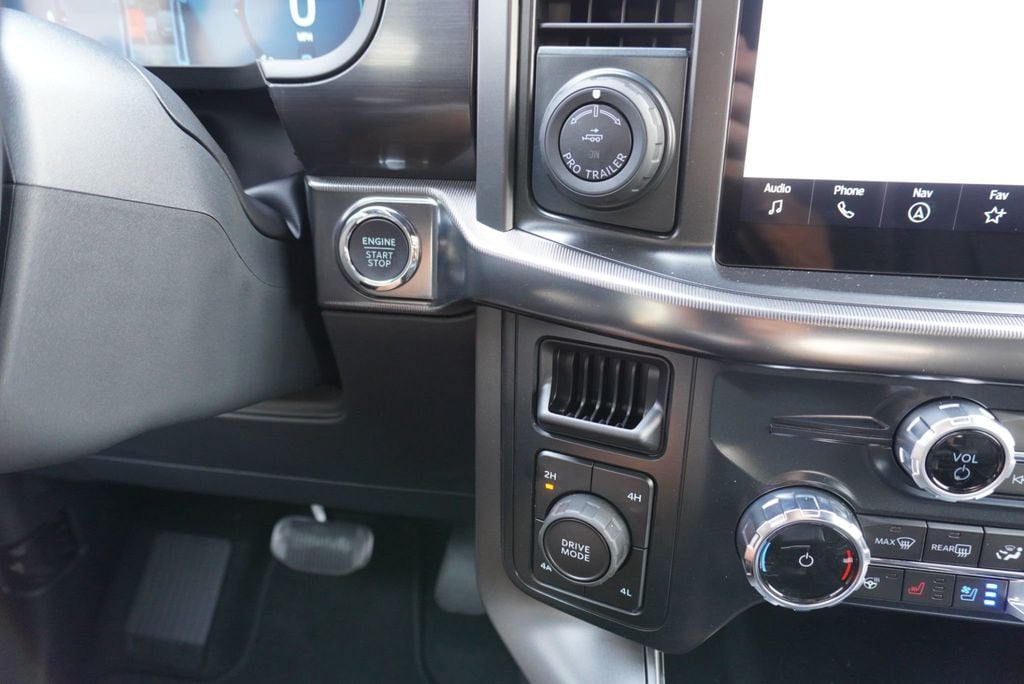 2025 Ford F-150 LARIAT SPORT - 23046566 - 39