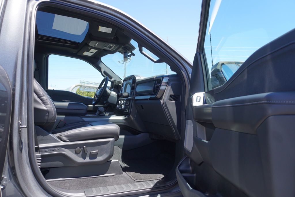 2025 Ford F-150 LARIAT SPORT - 23057571 - 22