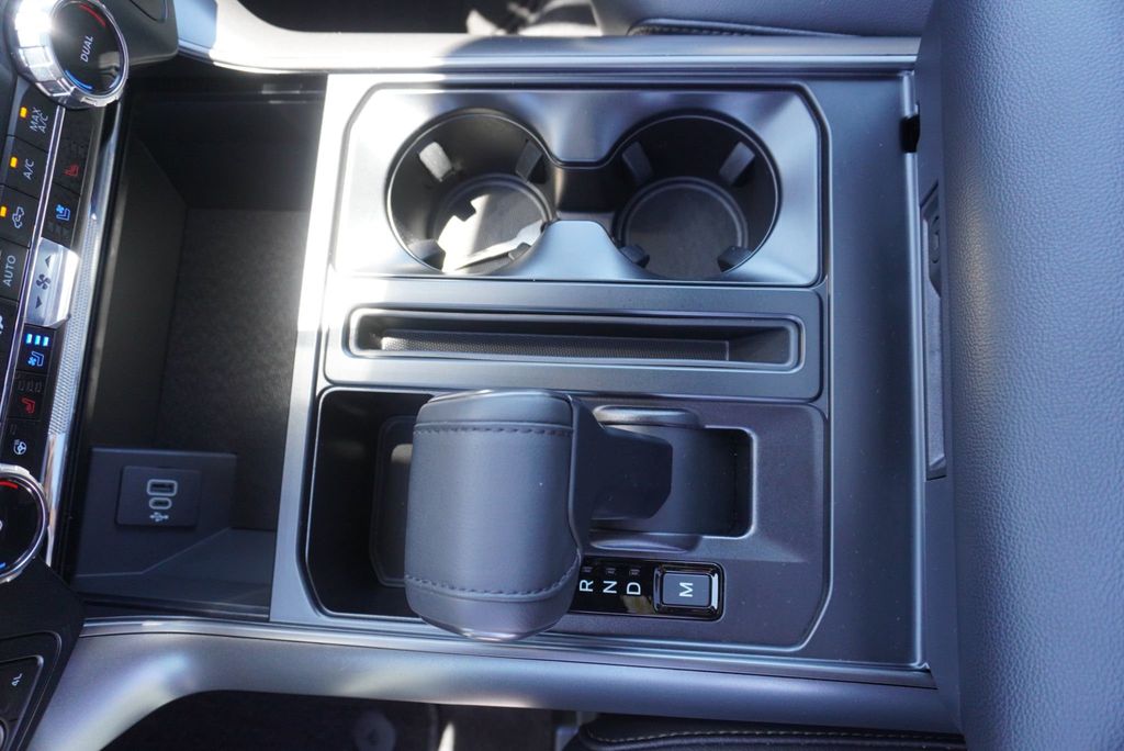 2025 Ford F-150 LARIAT SPORT - 23057571 - 41