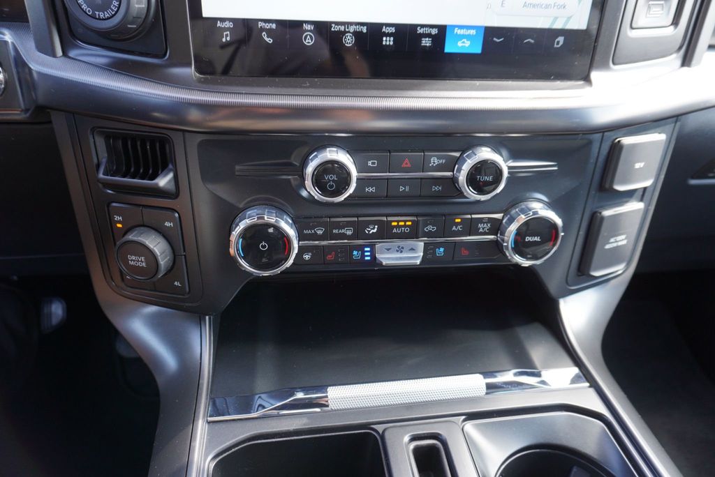 2025 Ford F-150 LARIAT SPORT - 23073617 - 38