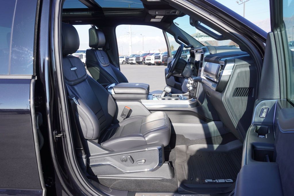 2025 Ford F-150 PLATINUM - 22950498 - 28