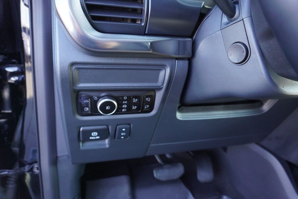 2025 Ford F-150 PLATINUM - 22950498 - 33