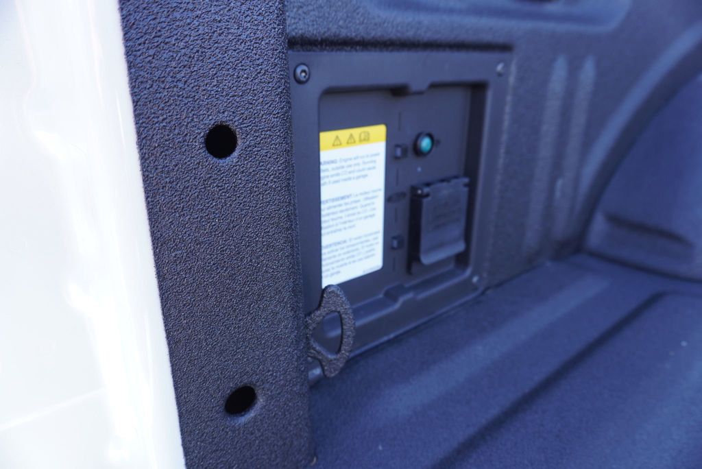 2025 Ford F-150 PLATINUM - 22979810 - 11