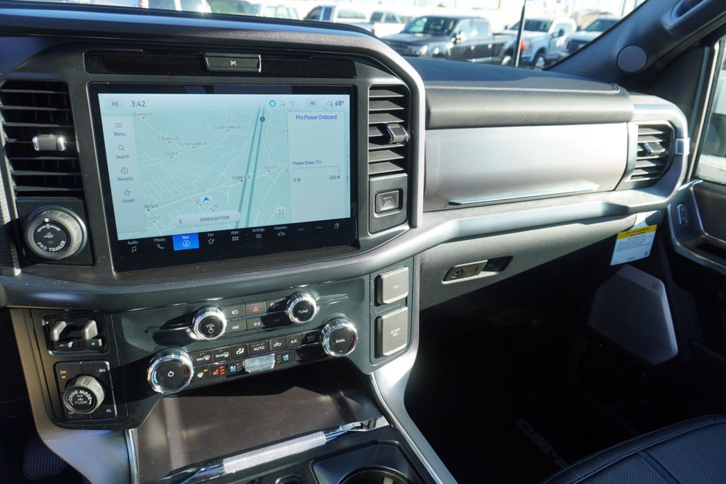 2025 Ford F-150 PLATINUM - 22979810 - 31