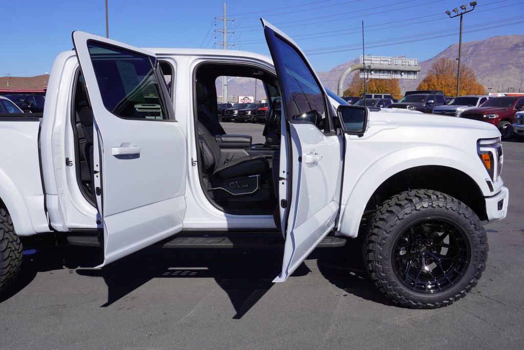 2025 Ford F-150 RAPTOR - 22939469 - 25