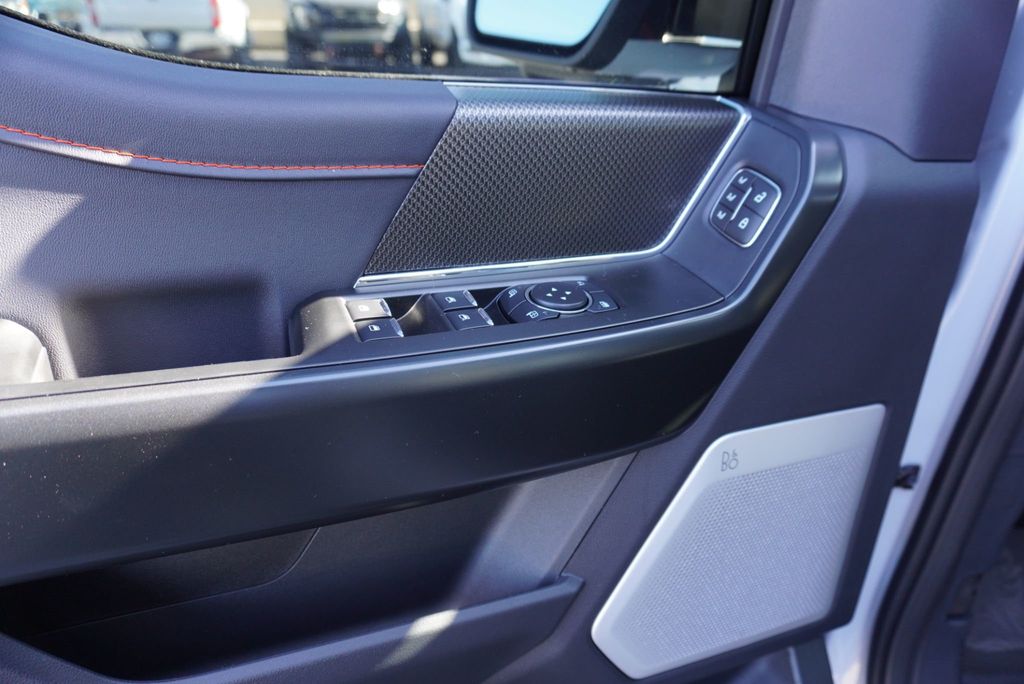 2025 Ford F-150 RAPTOR - 22939469 - 27