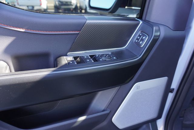 2025 Ford F-150 RAPTOR - 22939469 - 27