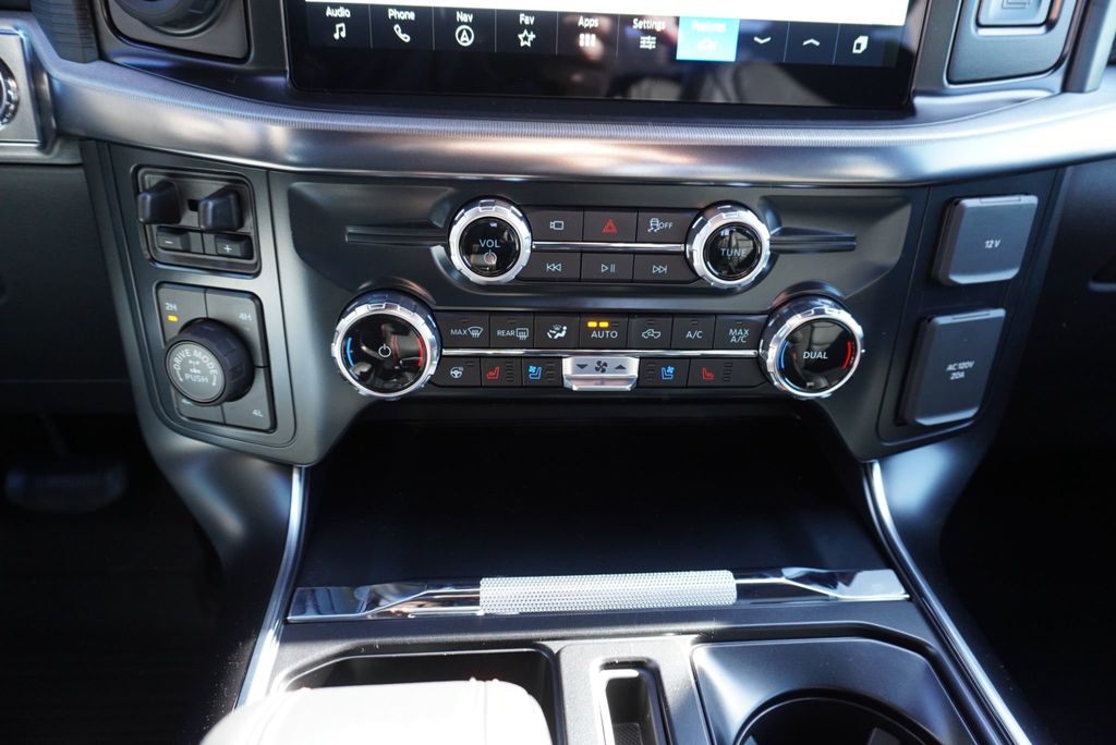 2025 Ford F-150 RAPTOR - 22939469 - 42