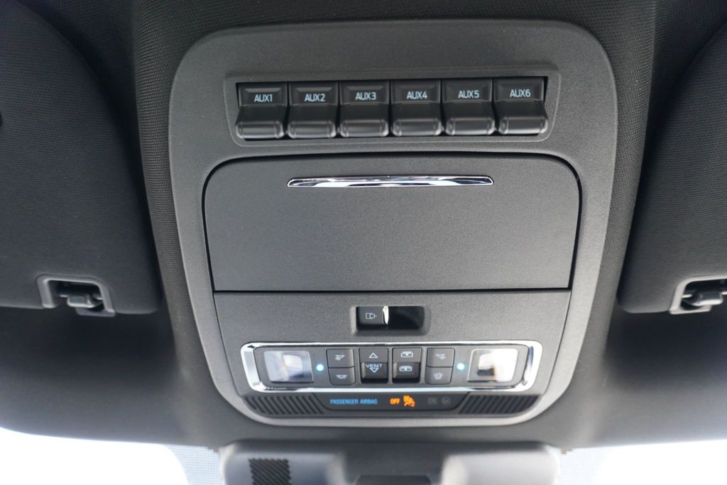 2025 Ford F-150 RAPTOR - 22939469 - 46