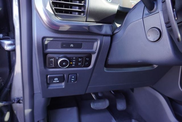 2025 Ford F-150 RAPTOR - 22948035 - 30