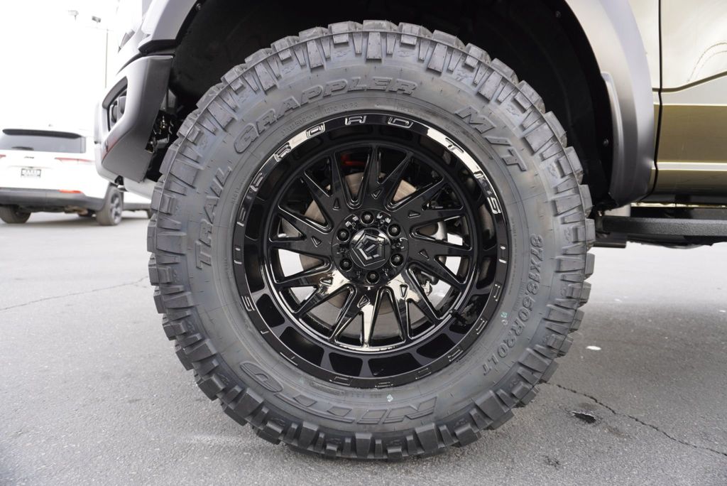 2025 Ford F-150 RAPTOR - 22963662 - 13