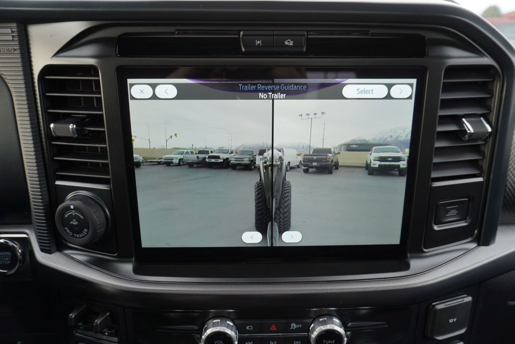 2025 Ford F-150 RAPTOR - 22963662 - 38