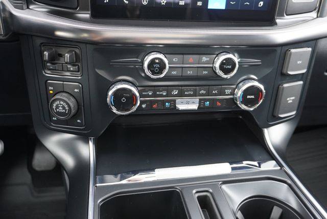 2025 Ford F-150 RAPTOR - 22963662 - 39