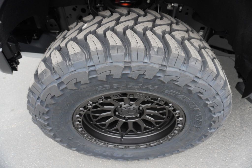 2025 Ford F-150 RAPTOR - 22964586 - 17