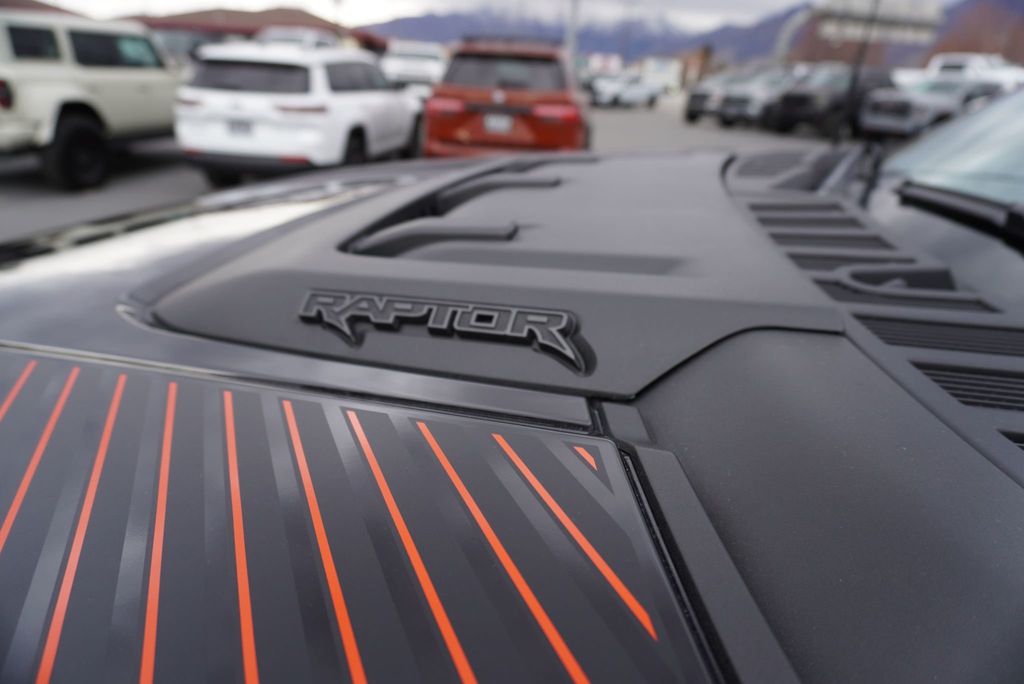 2025 Ford F-150 RAPTOR - 22964586 - 18