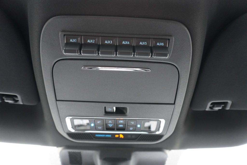 2025 Ford F-150 RAPTOR - 22964586 - 51