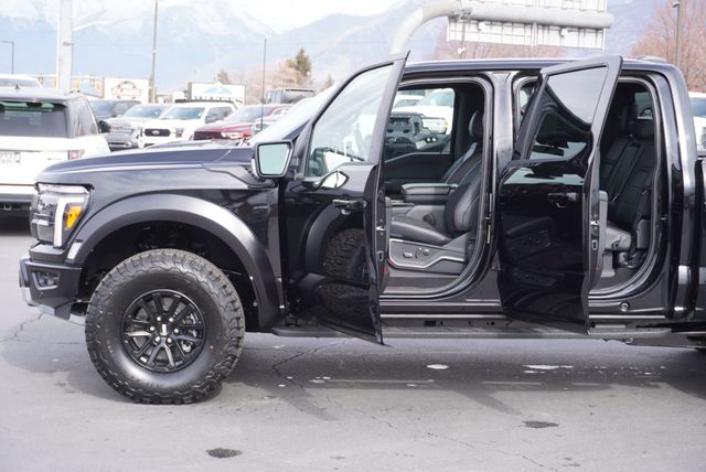 2025 Ford F-150 RAPTOR - 22983403 - 23