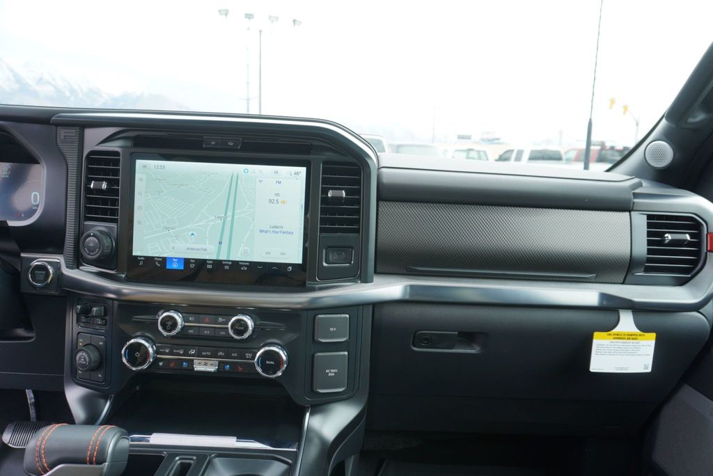 2025 Ford F-150 RAPTOR - 22983403 - 34