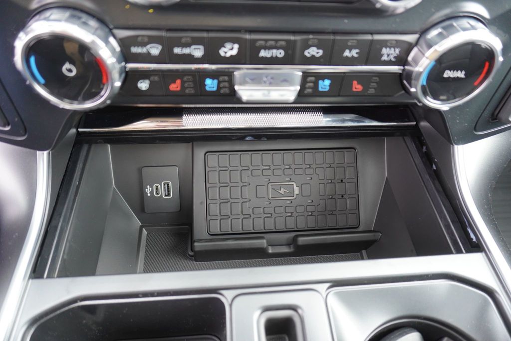 2025 Ford F-150 RAPTOR - 22983403 - 43