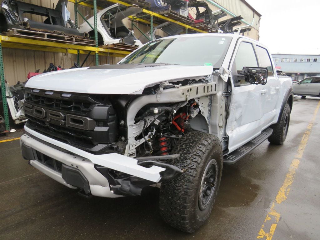 2025 Ford F-150 Raptor 4WD SuperCrew 5.5' Box - 22997481 | Video 1