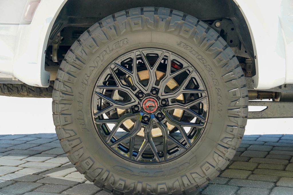 2025 Ford F-150 Raptor 4WD SuperCrew 5.5' Box - 23011356 - 29
