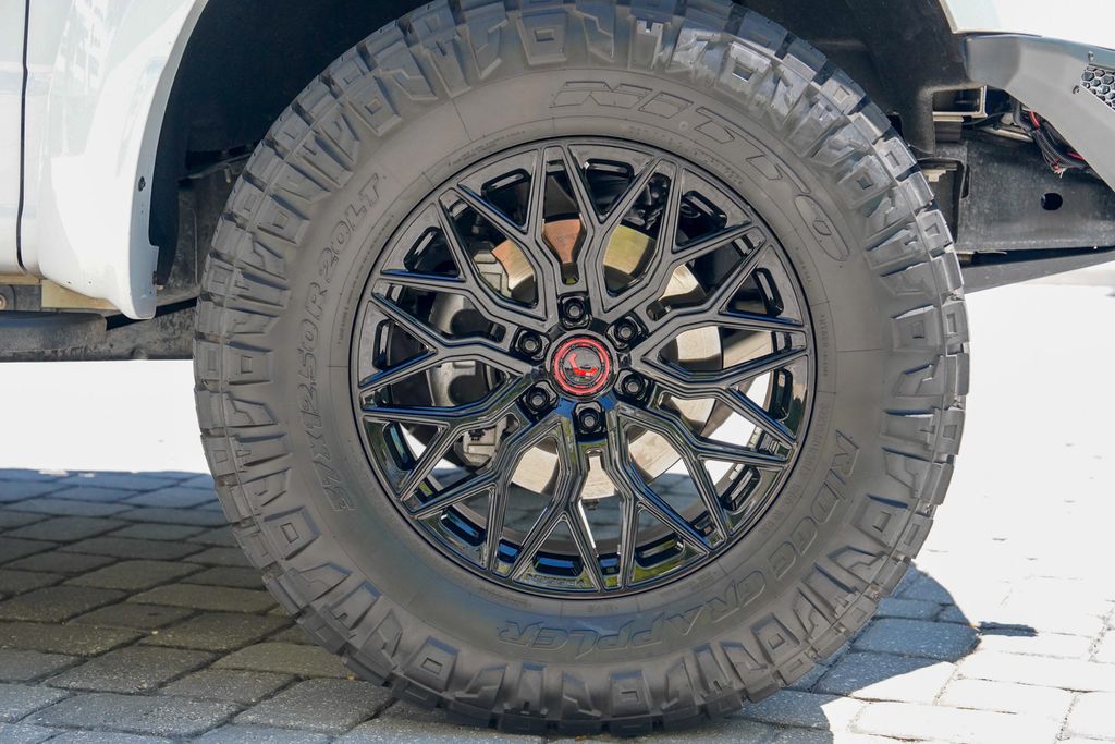 2025 Ford F-150 Raptor 4WD SuperCrew 5.5' Box - 23011356 - 32