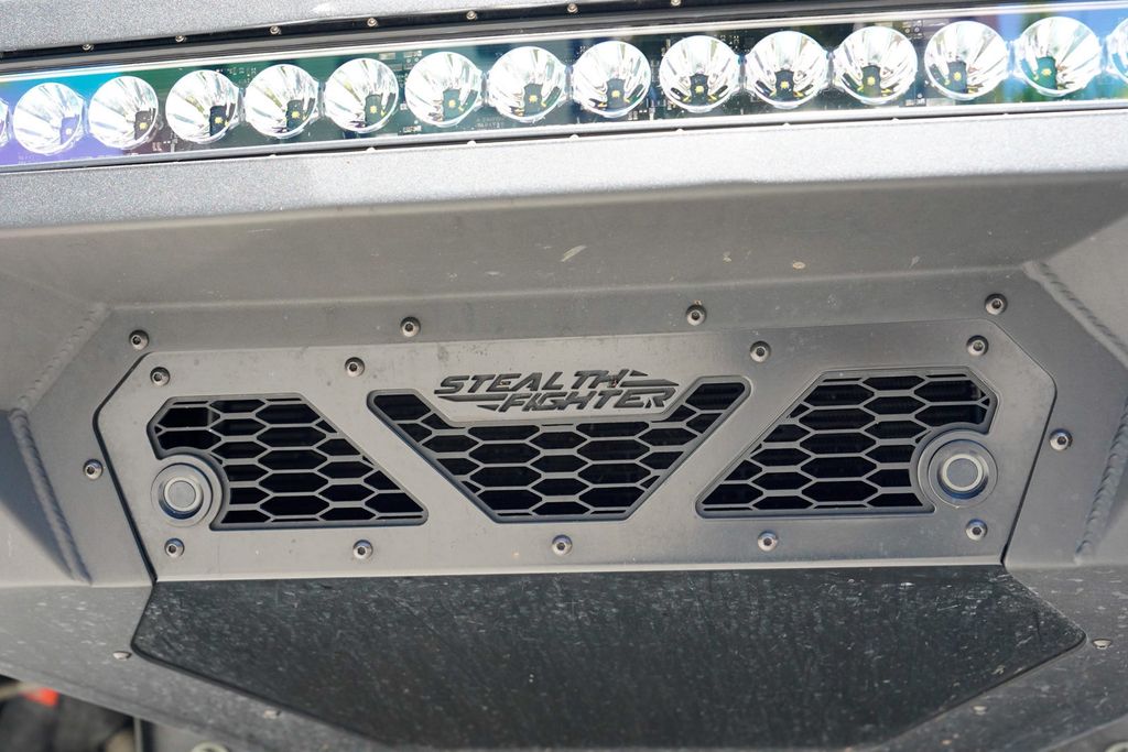 2025 Ford F-150 Raptor 4WD SuperCrew 5.5' Box - 23011356 - 38