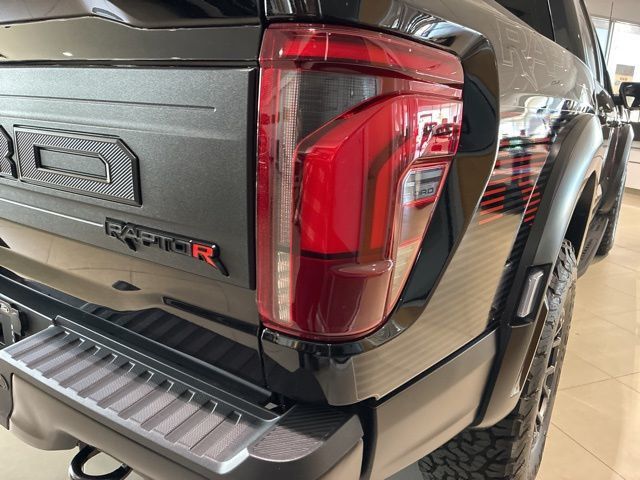 2025 Ford F-150 Raptor 4WD SuperCrew 5.5' Box - 23010535 - 11