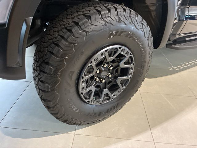 2025 Ford F-150 Raptor 4WD SuperCrew 5.5' Box - 23010535 - 12