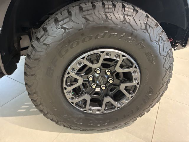 2025 Ford F-150 Raptor 4WD SuperCrew 5.5' Box - 23010535 - 13