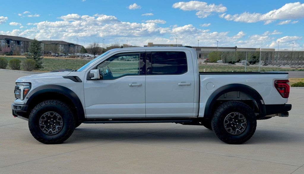 2025 Ford F-150 Raptor 4WD SuperCrew "R" - 23008356 - 7