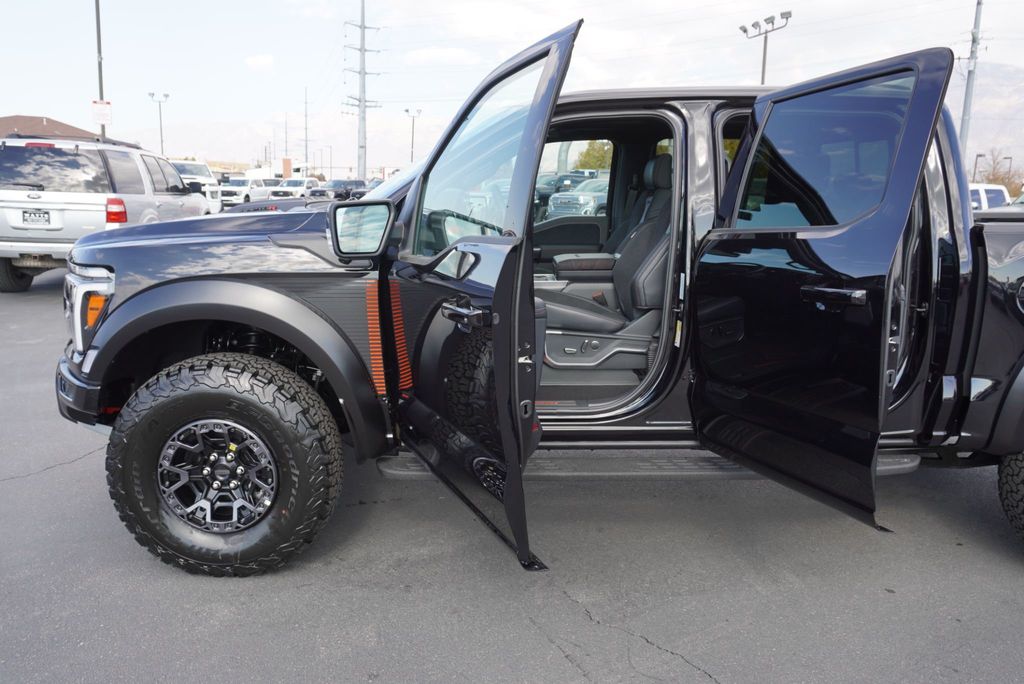 2025 Ford F-150 RAPTOR R - 22936180 - 23