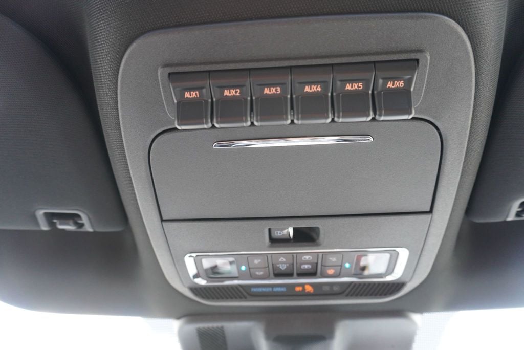 2025 Ford F-150 RAPTOR R - 22936180 - 46